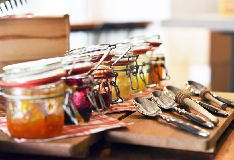 پانسیون Apartments And Rooms Meščanka