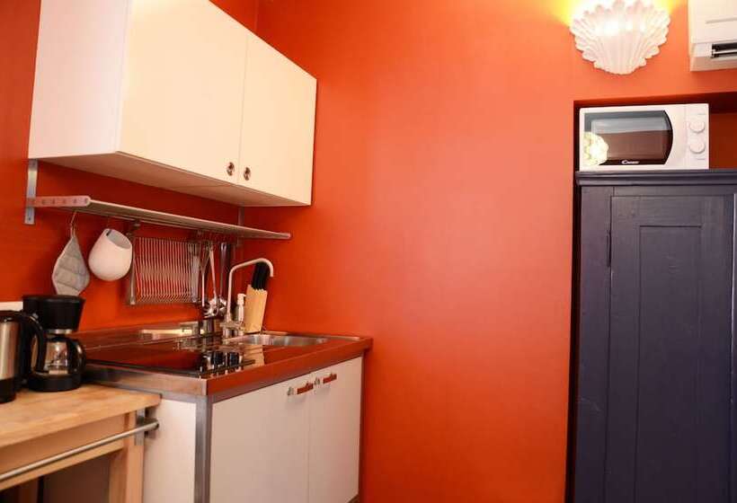 پانسیون Apartments And Rooms Meščanka