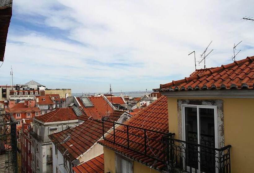پانسیون Bairro House Lisbon Charming Suites