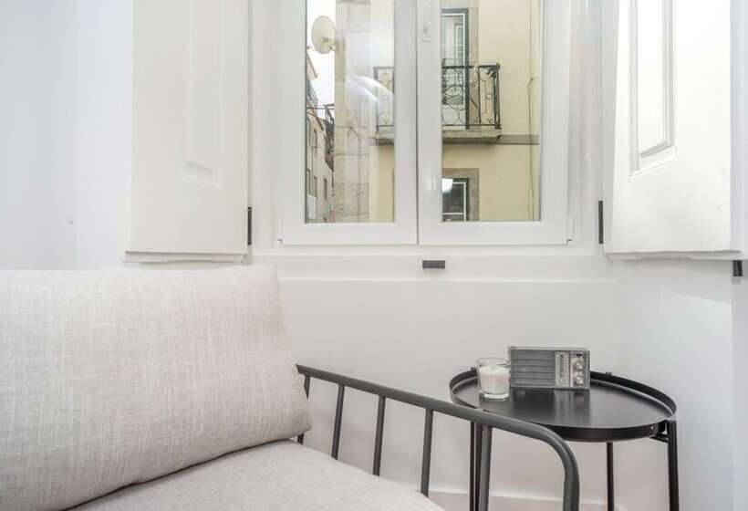 پانسیون Bairro House Lisbon Charming Suites