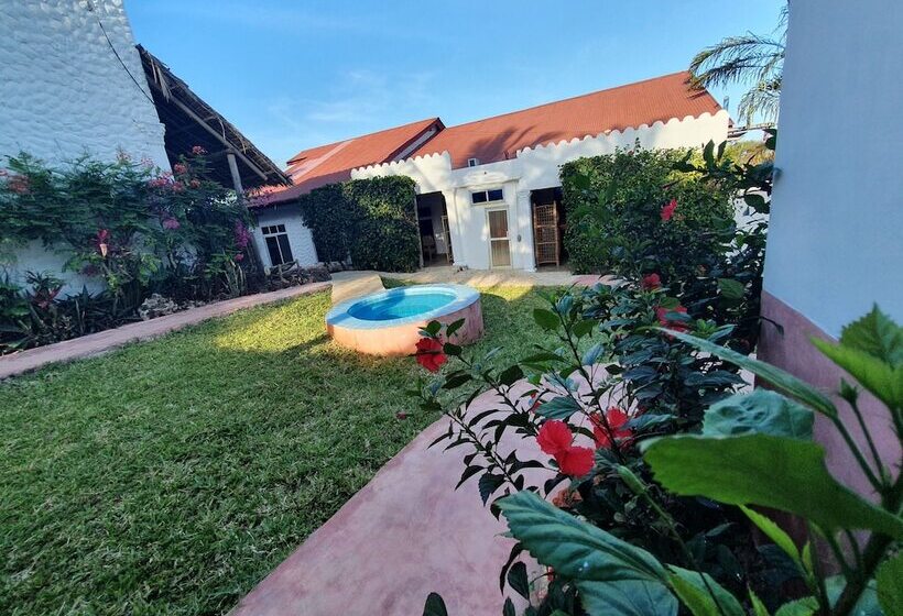 Пансион Baridi Villa