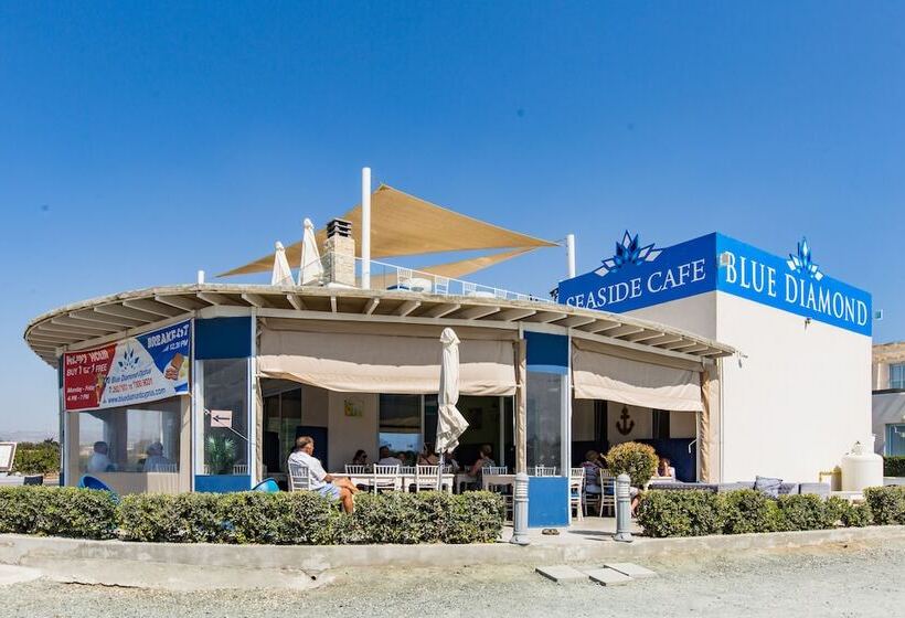 פנסיון Blue Diamond Villas