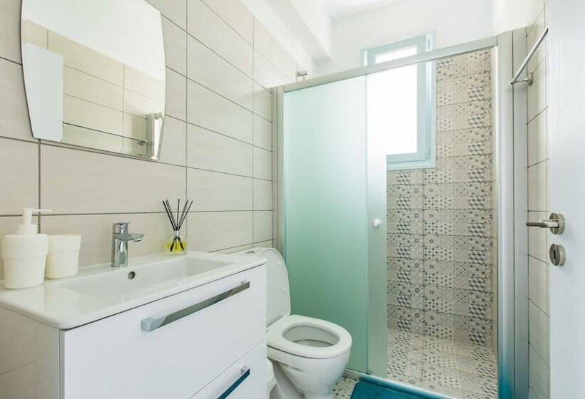 פנסיון Blue Diamond Villas