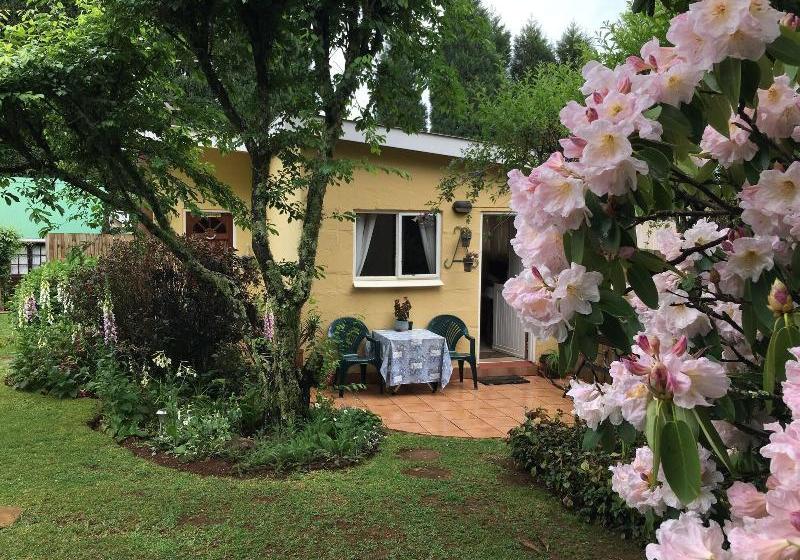 Пансион Cabin&cottage Kaapsehoop