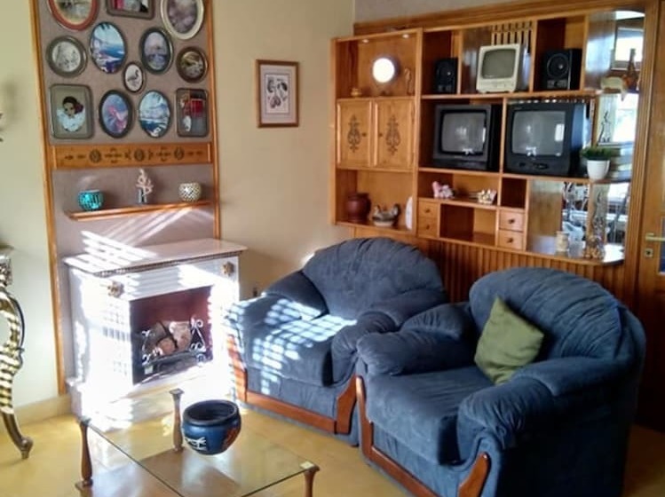 膳宿费 Casa De Aya