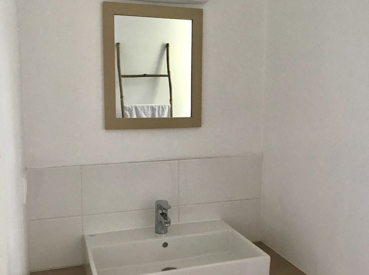 Пансион Centre De Vacances Et Hôtel Cpcv Normandie à 50 Mètres De La Plage De Houlgate