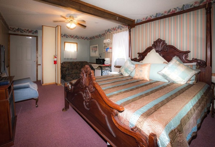 بنسيون Cottages On Main