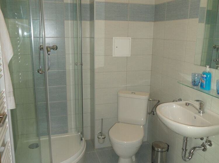 פנסיון Penzion Dominik