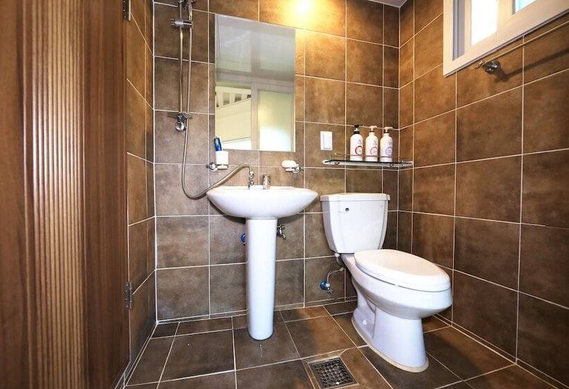 پانسیون World Village Poolvilla