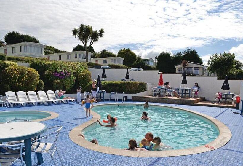 אתר נופש Fishguard Holiday Park