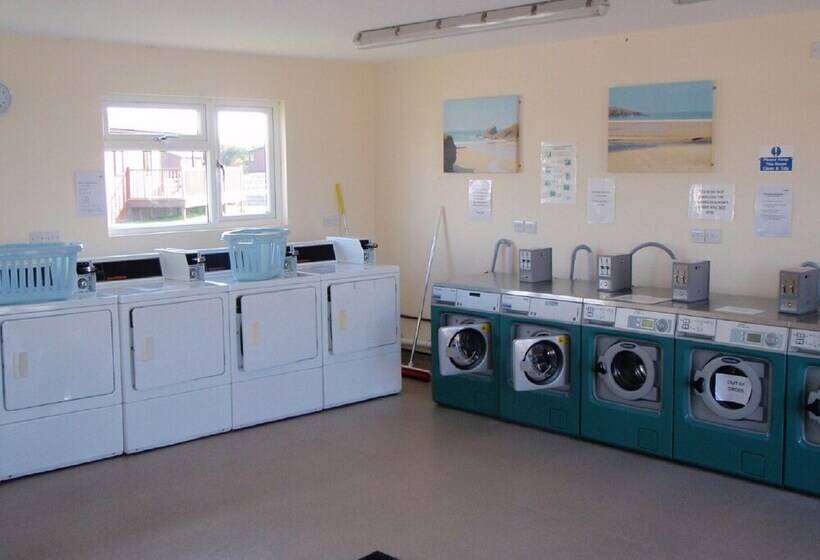 منتجع Holidays At Atlantic Bays Holiday Park