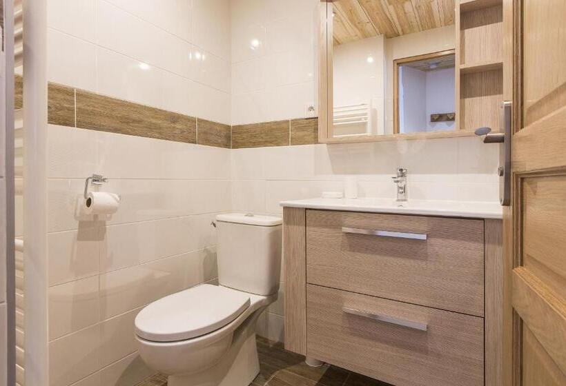 منتجع Residence Le Domaine Du Jardin Alpin   Courchevel 1850