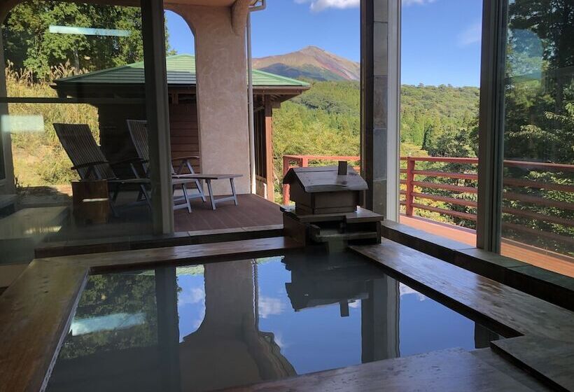 旅館 Villa Montpetre