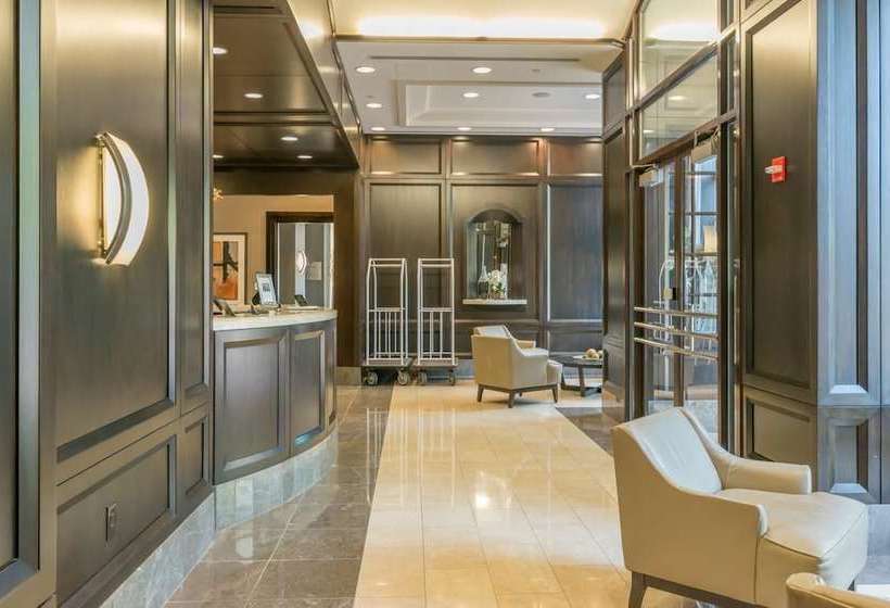 Skyview Luxury Suites New York City