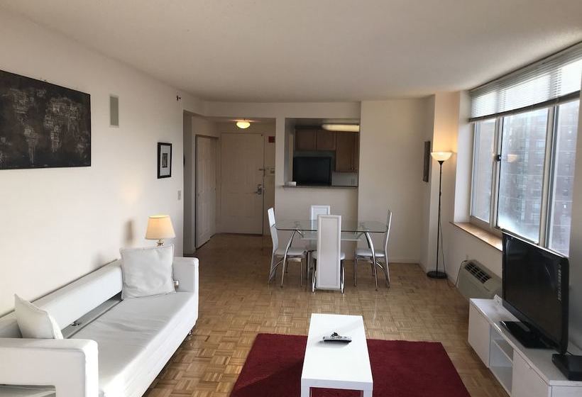 Skyview Luxury Suites New York City