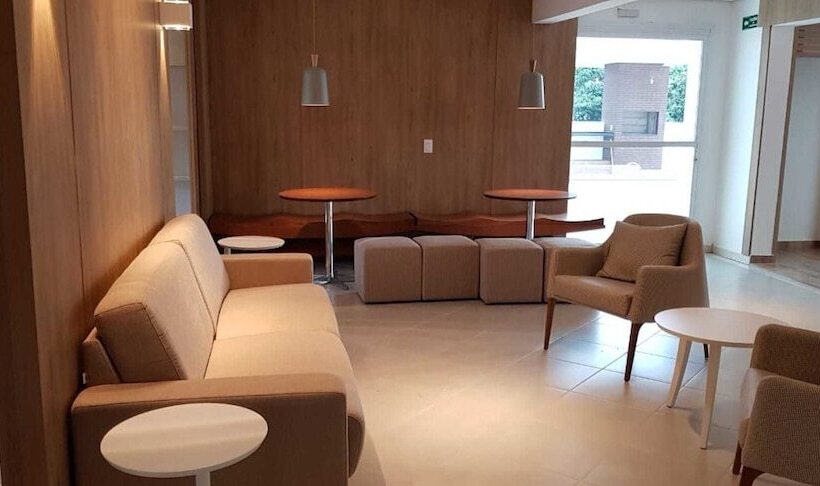 Starlis Home   Versátil