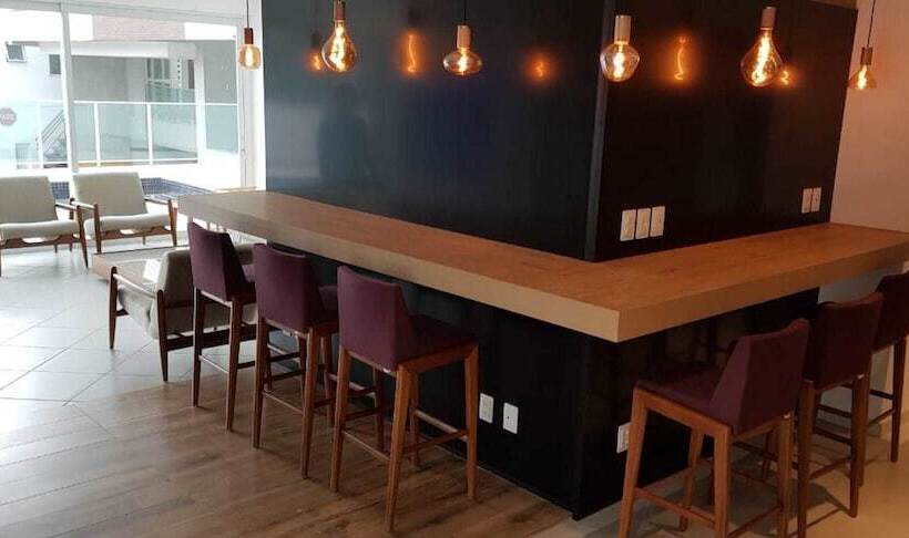 Starlis Home   Versátil