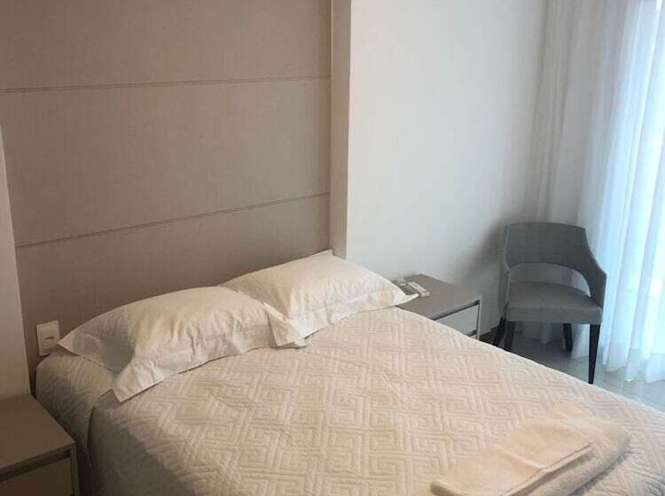 Starlis Home   Versátil