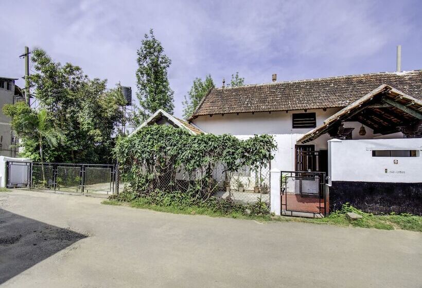 Vintage Studio Home By Oyo Rooms