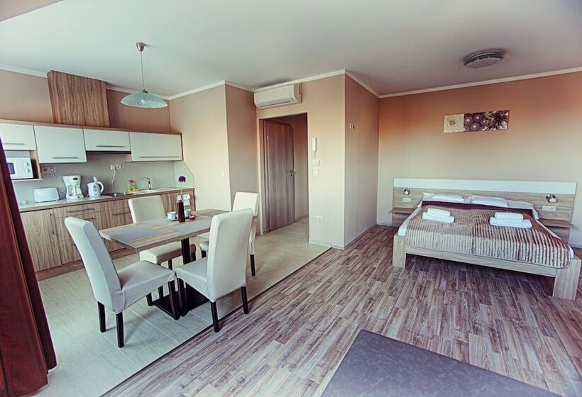 Zafir Apartmanhaz