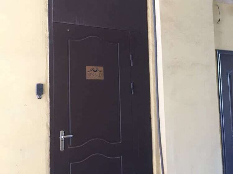 ベッドアンドブレックファースト Rinaldi At Bolshoy