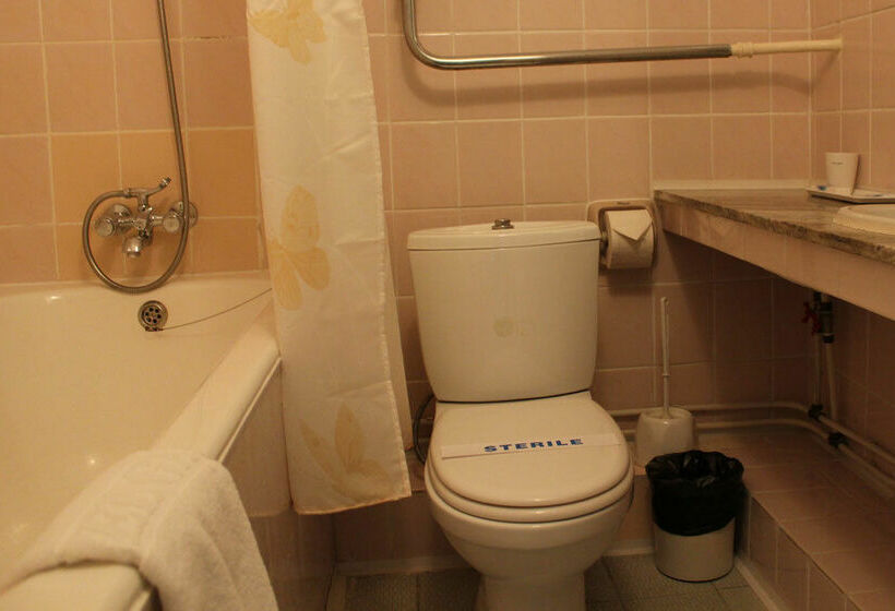 בית מלון כפרי The Gavan