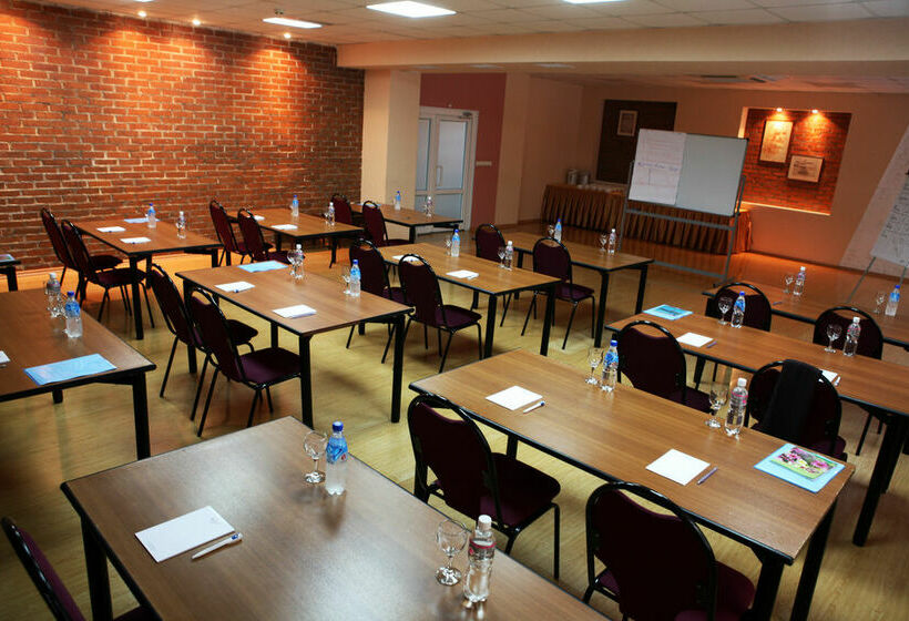 בית מלון כפרי The Gavan