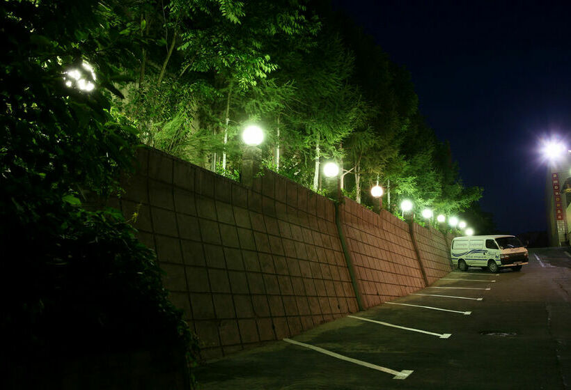 בית מלון כפרי The Gavan