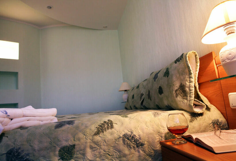 בית מלון כפרי The Gavan