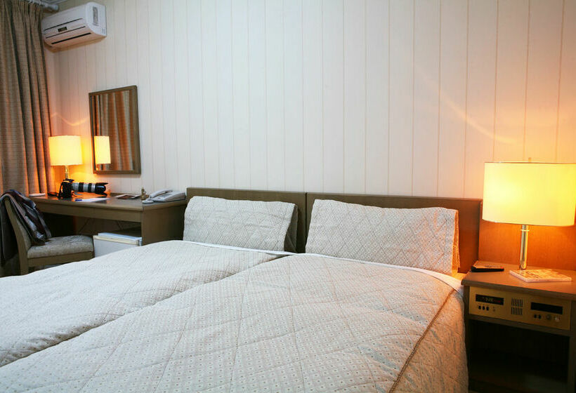 בית מלון כפרי The Gavan