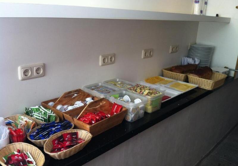 Heart Of Amsterdam Hostel