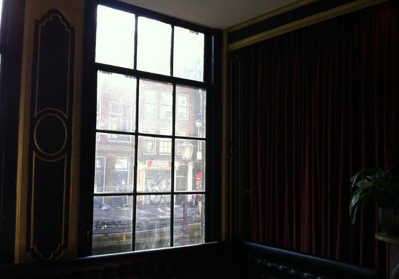 Heart Of Amsterdam Hostel