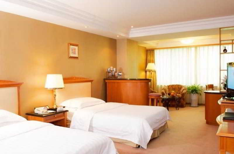 Dalian Harbour View Hotel