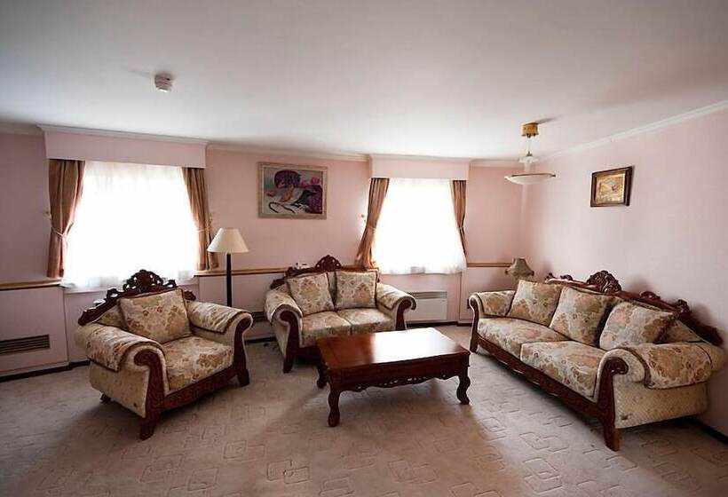 בית מלון כפרי Acfes Seiyo