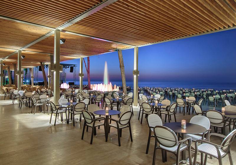 هتل Dobedan World Palace