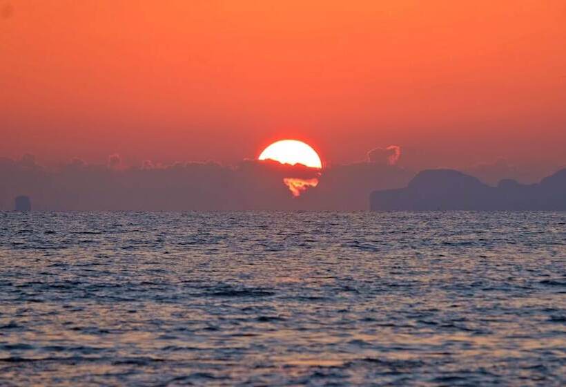 酒店 Andaman Lanta Resort   Sha Extra Plus