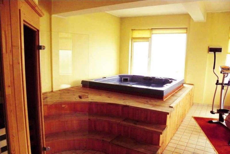 ホテル Astoria City Center