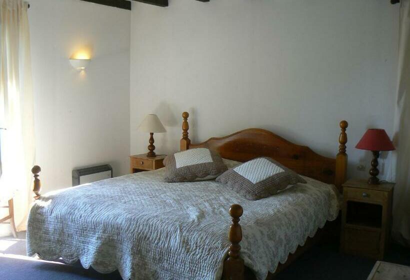 בית מלון כפרי Auberge Camelia