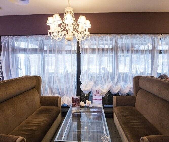 هتل Baikal Business Centre