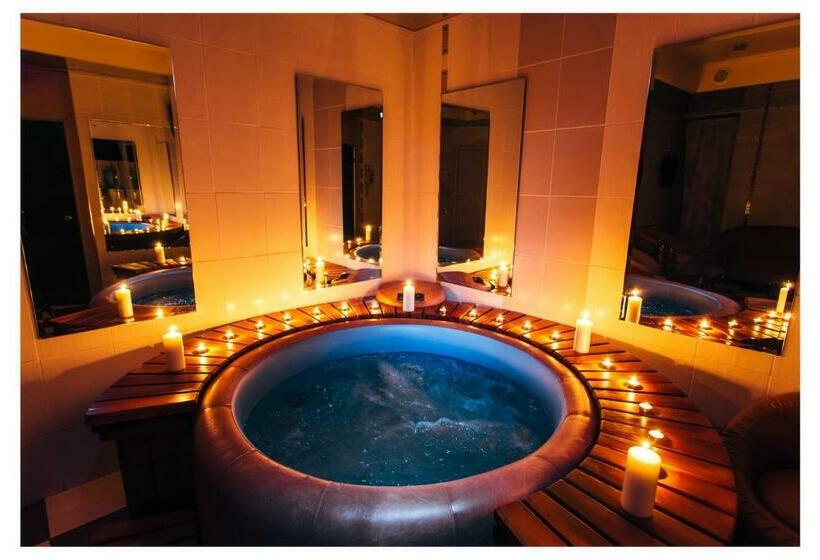 هتل Medvezhy Ugol