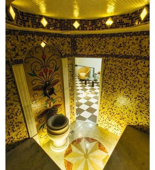 هتل Medvezhy Ugol