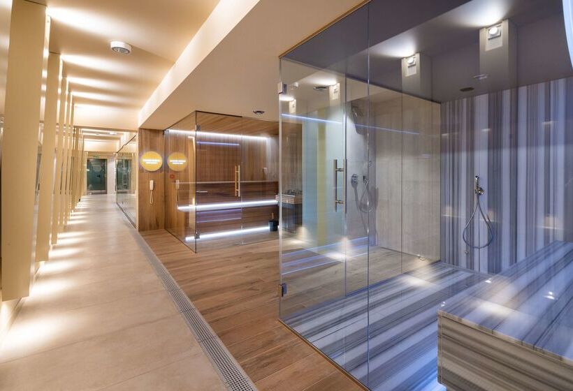 Отель Cristal Białystok