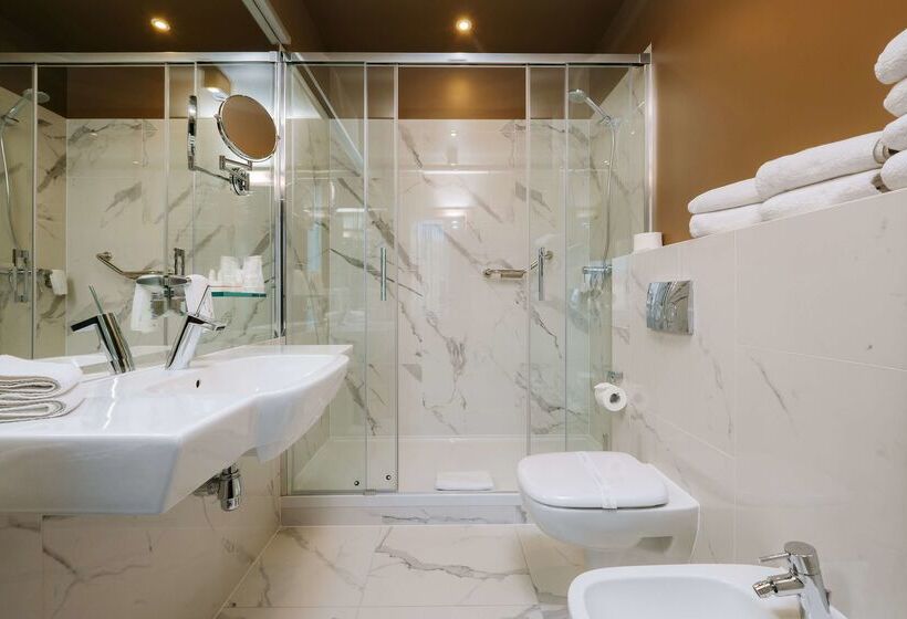 Отель Cristal Białystok