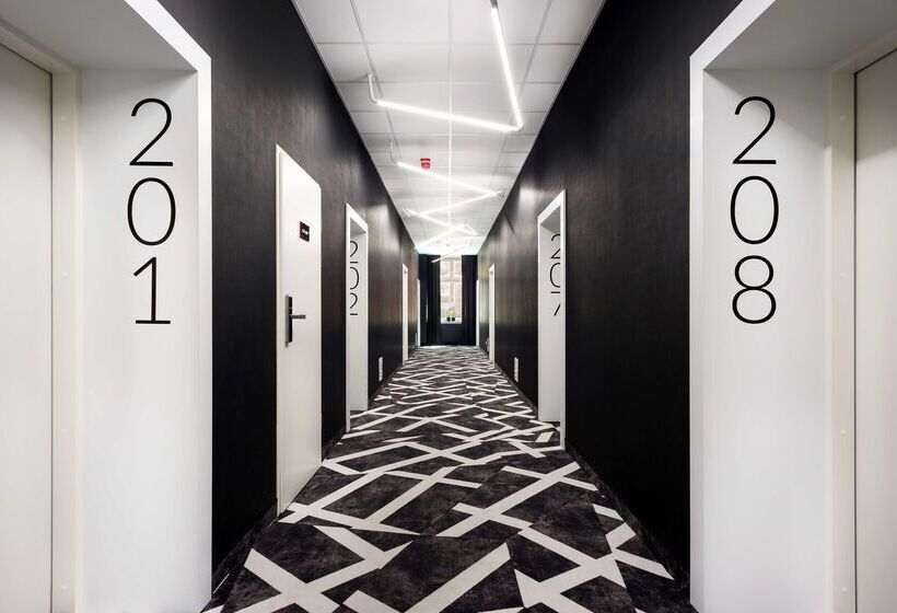 Отель Best Western Plus Krakow Old Town