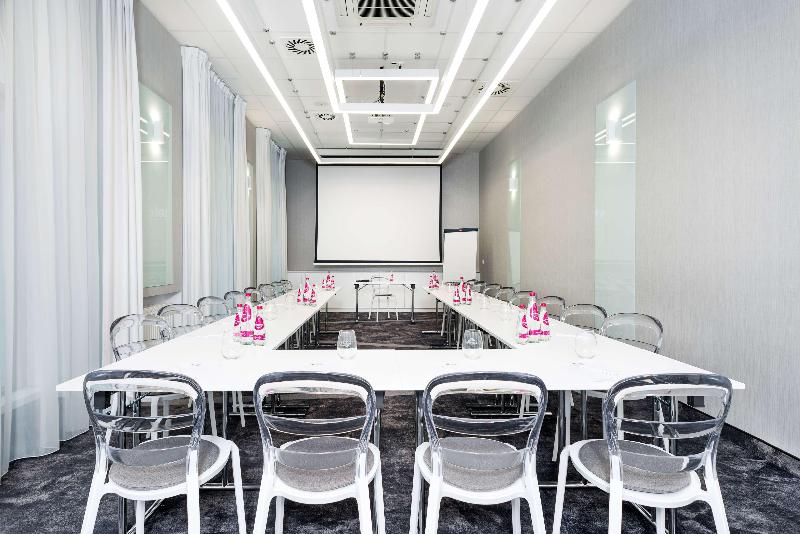 Отель Best Western Plus Krakow Old Town