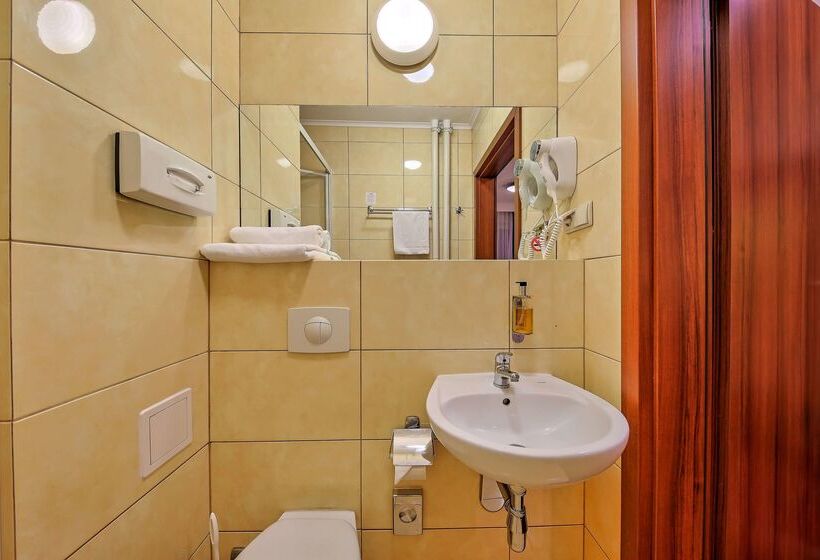 Best Western Hotel Portos