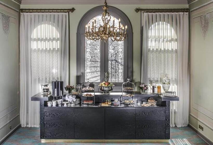 Hotel Bosphorus Palace