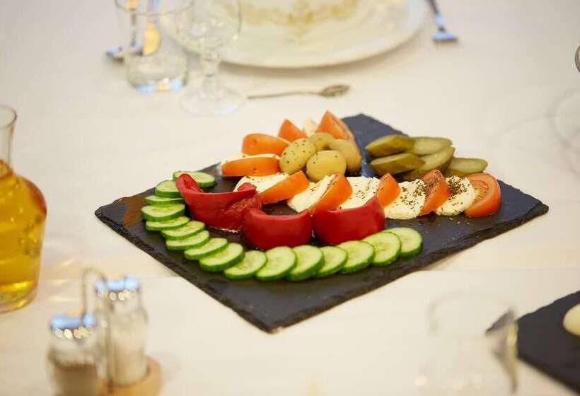 هتل Campanile  Poznan