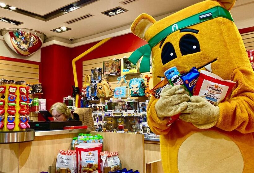 酒店 Campanile Val De France