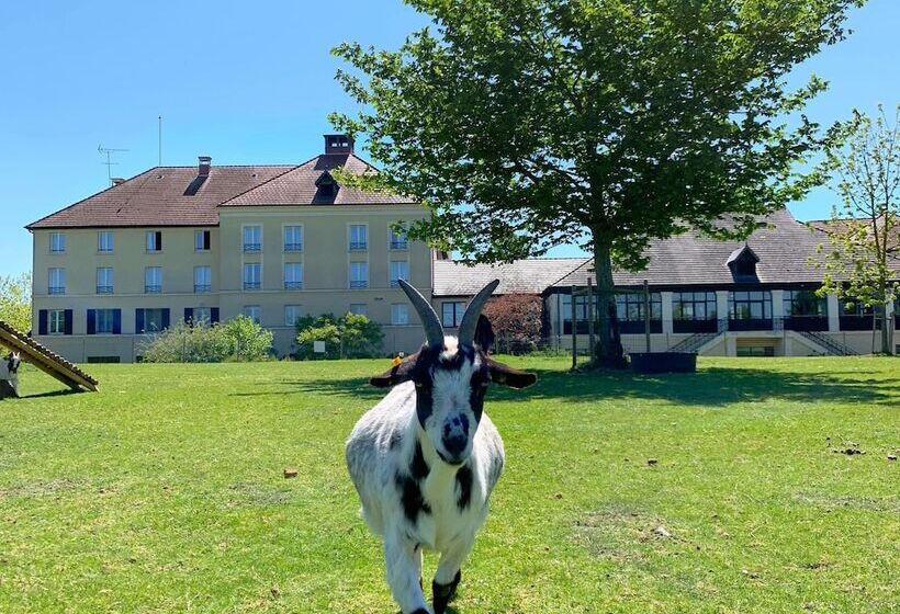 酒店 Campanile Val De France